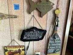 Mounted Fish, Metal & Wood Signs, Lighted Keystone Light Sign