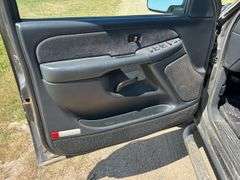 2002 Chevy Silverado 1500HD 6.5 Ft Box