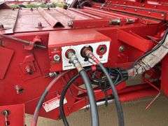 Case-IH 1688 Combine