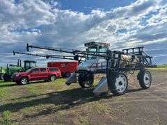 Tyler Patriot Sprayer 70 ft Booms