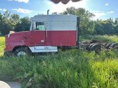 1996 Freightliner FLD112