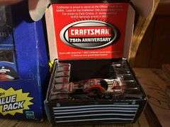 NASCAR Collectibles - 1:64 & 1:24 Scale Cars