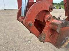 Ditch Witch 7610 4x4 Trencher W/Backhoe, Cable plow & Backfill Blade