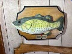Collection of Talking Fish, Confederate Flag, Electric Silvertrol Motor, Wall Hangings