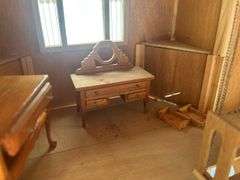 Dollhouse, Tote Of Dolls & Decor