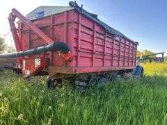 1967 GMC 7500 Grain Truck