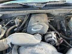 2002 Chevy Silverado 1500HD 6.5 Ft Box