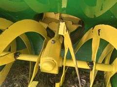 John Deere TRS-27 Snowblower