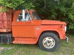 1969 Dodge D500 Grain Truck