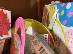 Miscellaneous Holiday & Display Items - Christmas & Easter