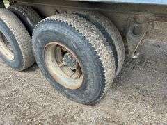 1985 IH S2200 Tandem Truck, 20ft Box - As Is