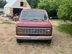 1988 Ford Econoline 150 Van