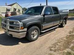 2002 Chevy Silverado 1500HD 6.5 Ft Box