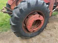 Massey Ferguson 65 Tractor with Dual Loader