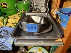 John Deere Cake Pan, Bakeware, Tinware, Aprons & More