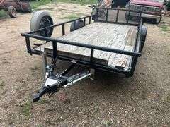 2015 Diamond C 14 Ft Flatbed Trailer
