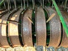2007 JD 568 Round Baler Megawide Pickup - Net Wrap & Twine