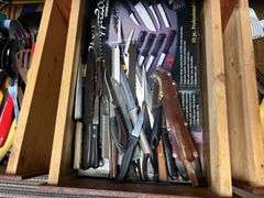Kitchen Knives & Utensils