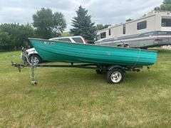 14 Ft Crestliner Boat
