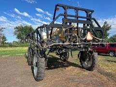 Tyler Patriot Sprayer 70 ft Booms