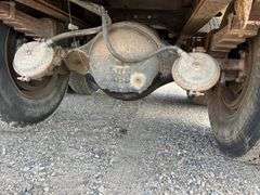 1985 IH S2200 Tandem Truck, 20ft Box - As Is