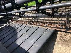 2000 MacDon 972 Double Swath 25ft Draper Head