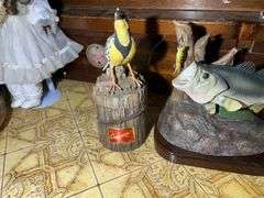 Lionstone & Skii Country Whiskey Decanters