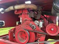 Case IH 8825 Self-Propelled Swather