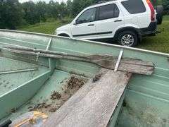 14 Ft Crestliner Boat