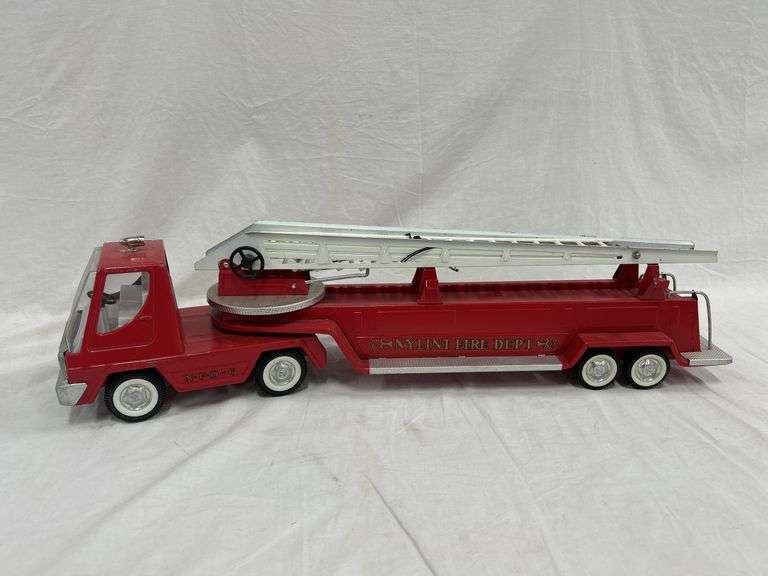 Vintage Nylint Fire Department Hook & Ladder Truck