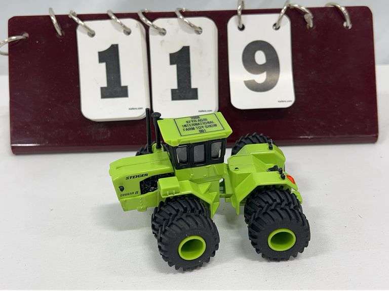 1/64 Scale  2008  ERTL  Steiger Cougar II KFYR Agri-International Show Tractor