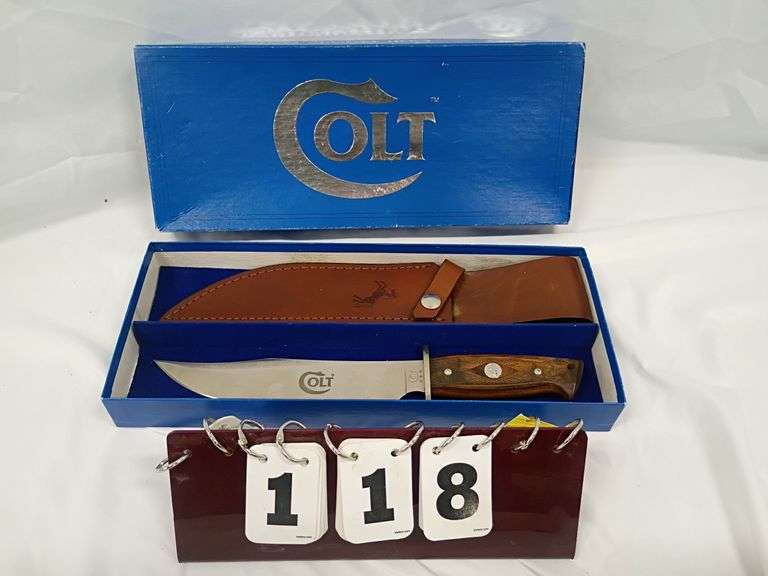 Colt / United Cutlery Bowie Knife