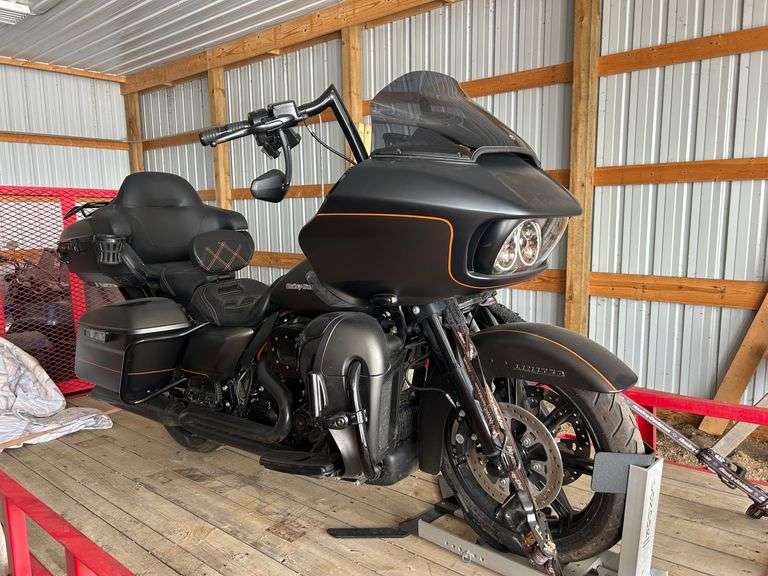 2021  HARLEY-DAVIDSON  Road Glide Limited Motorcycle