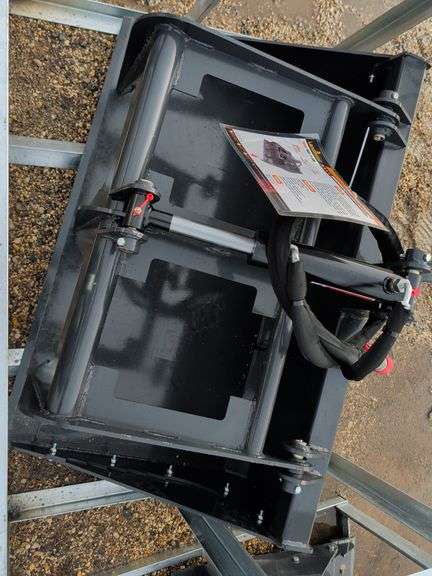 2026 LandHonor MGB-72-44W Mini Skid Steer Grapple Bucket - Integrity ...
