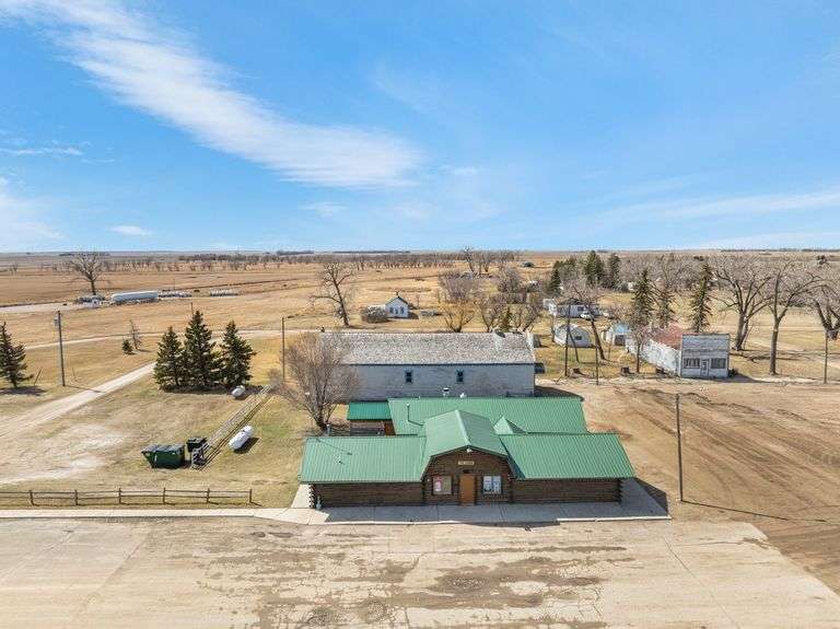 Cabin Bar & Grill, Antler ND Online Auction