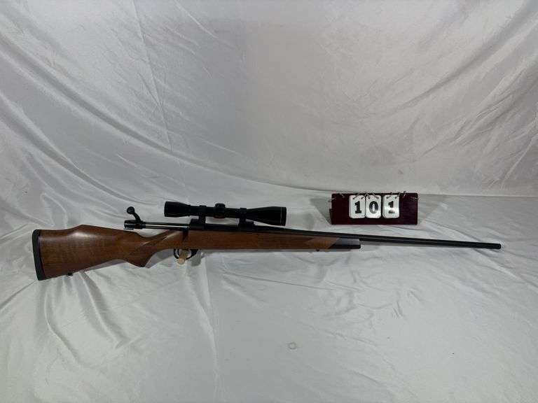 NEW WEATHERBY Model VG DELUXE 257 WBY Rifle with BOX