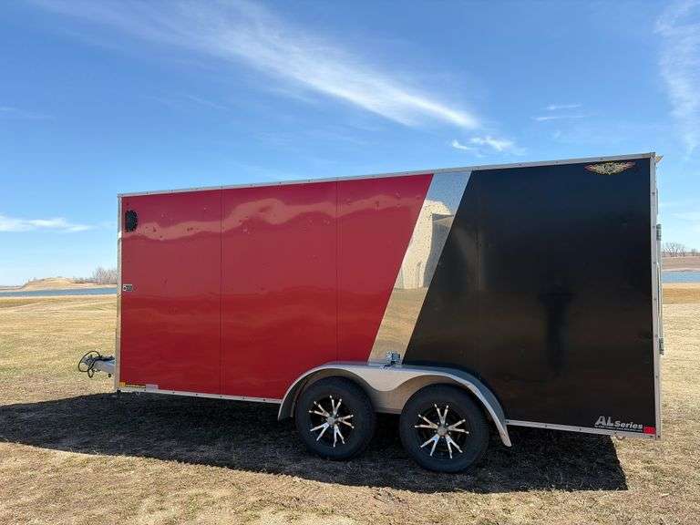 2015  H&H Enclosed trailer