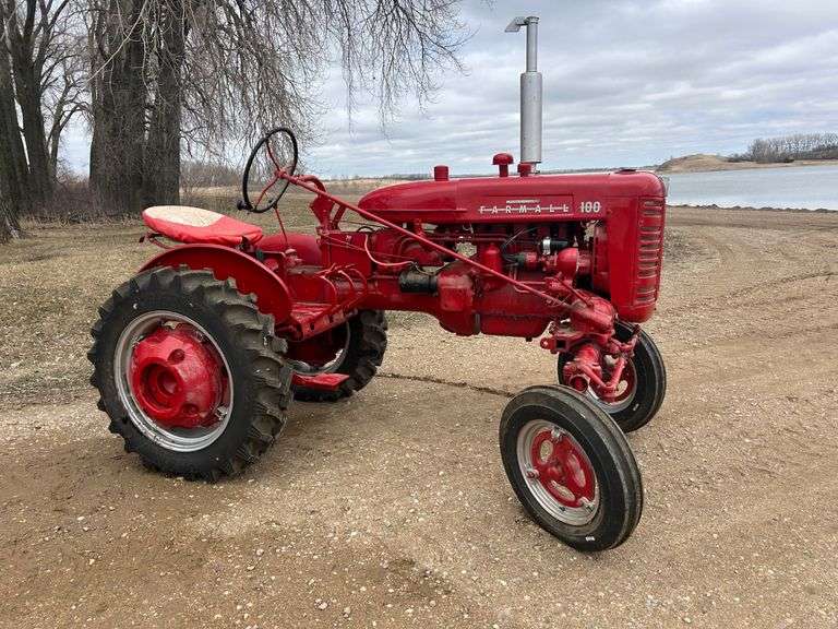 International Harvester IH  100