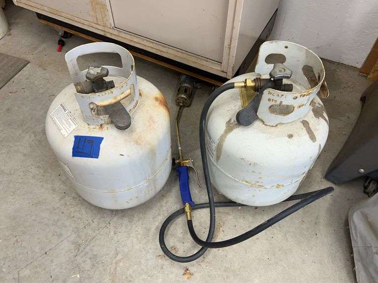 Pair of Propane Tanks - One with a Burner