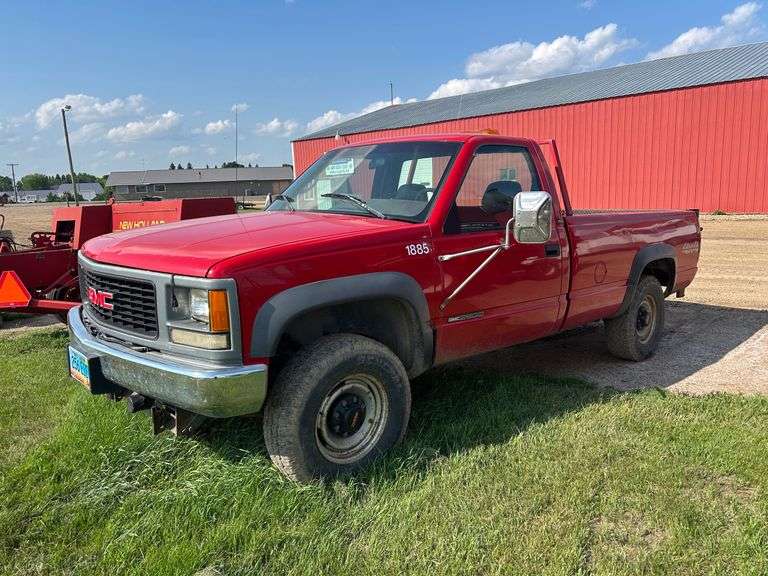 1995 GMC Sierra Pickup with Tommy Gate
