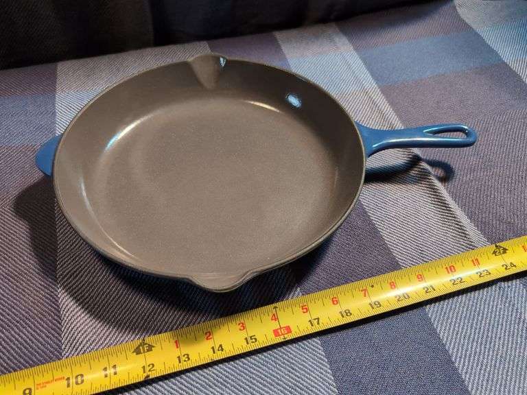 LE CREUSET 10-1/2" CAST IRON SKILLET