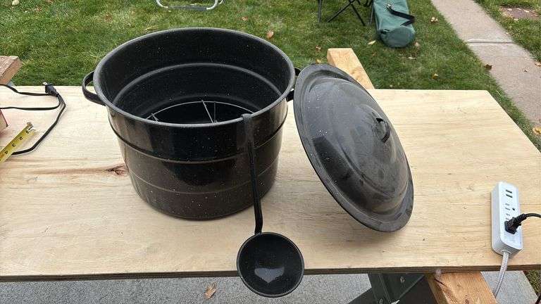 (S) 14” DIA. ENAMEL CANNING/ STOCK POT WITH LID AND LADLE