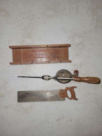 MINIATURE MITER SAW & HAND DRILL