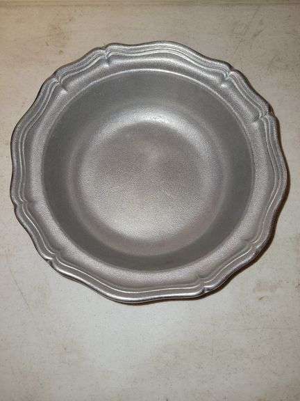 11" WILTON ARMETALE COLLECTION BOWL