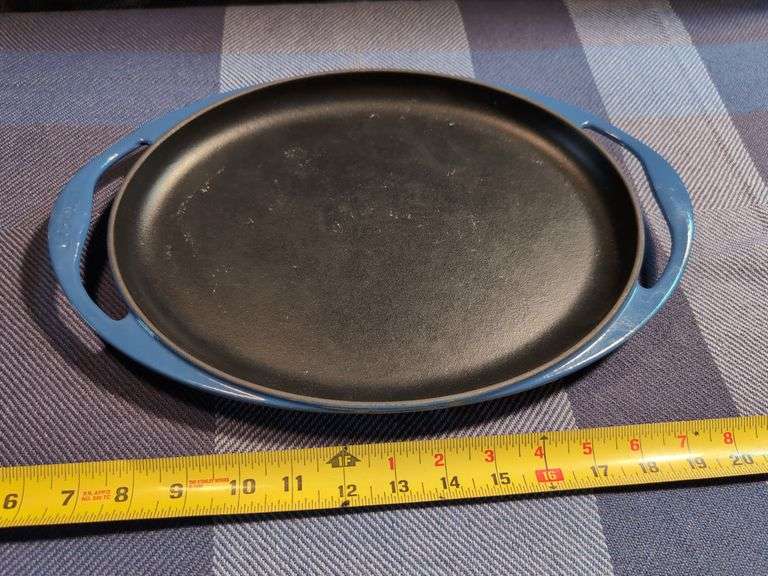 LE CREUSET 12" CAST IRON OVAL GRIDDLE