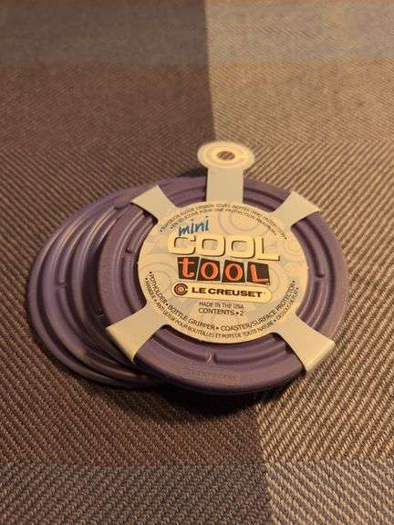 (5) LE CREUSET MINI COOL TOOL POT HOLDERS