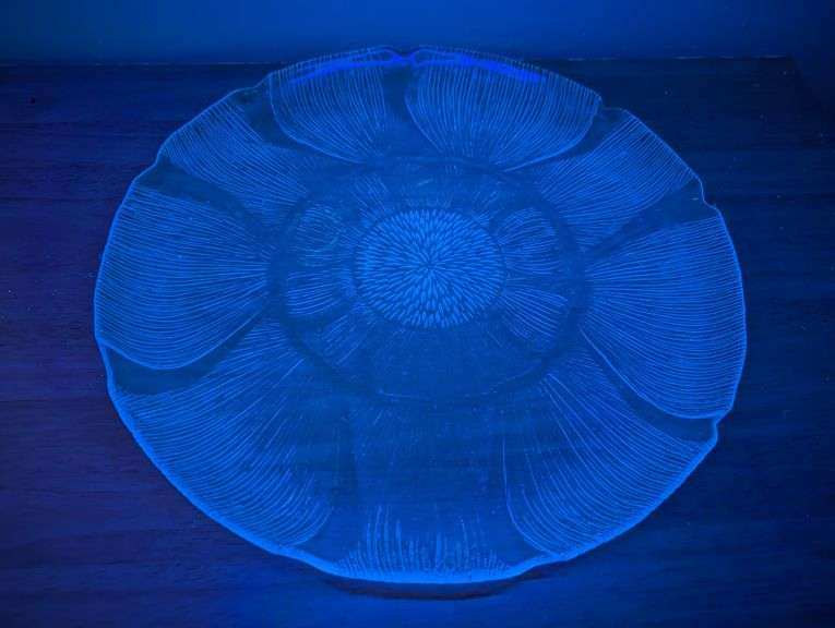 13" CERIUM GLASS PLATTER
