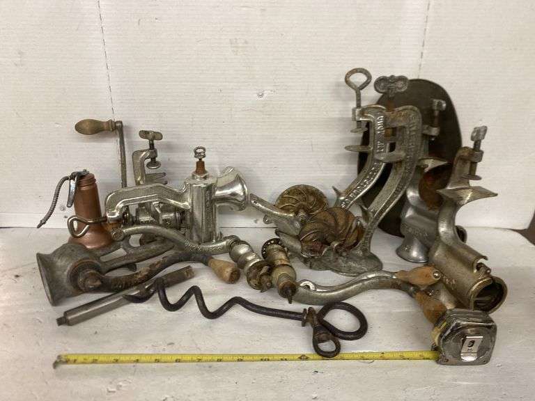 ASSORTED MEAT GRINDERS, CHERRY STONER, OIL CAN, ETC
