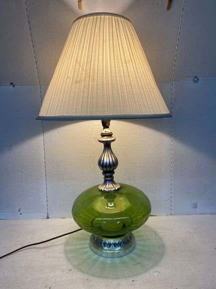 29 1/2” GREEN LAMP