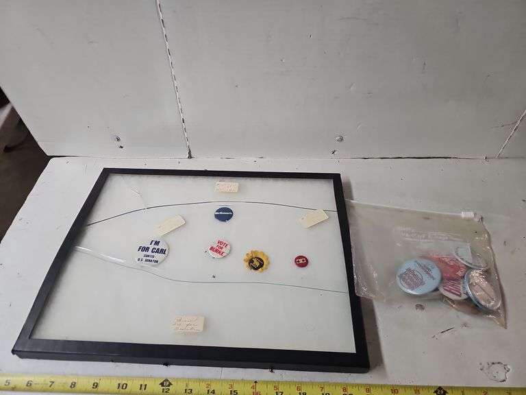 ASSORTED BUTTONS & CASE (GLASS IS BROKEN)